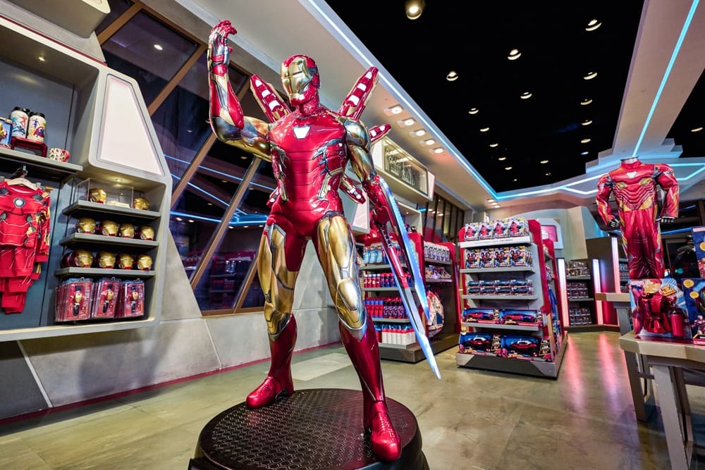 Hong Kong Disneyland Resort Marvel Season of Super Heroes Hot Toys life size statue Iron Man