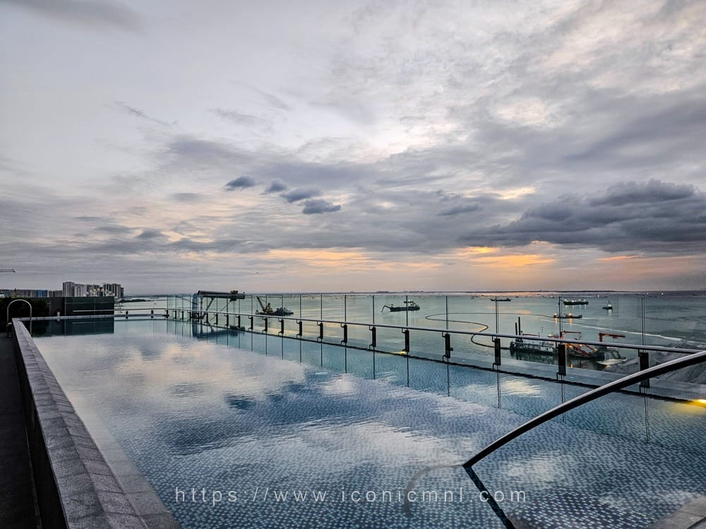 Lanson Place Mall of Asia - Infinity Pool and Edge Pool Bar